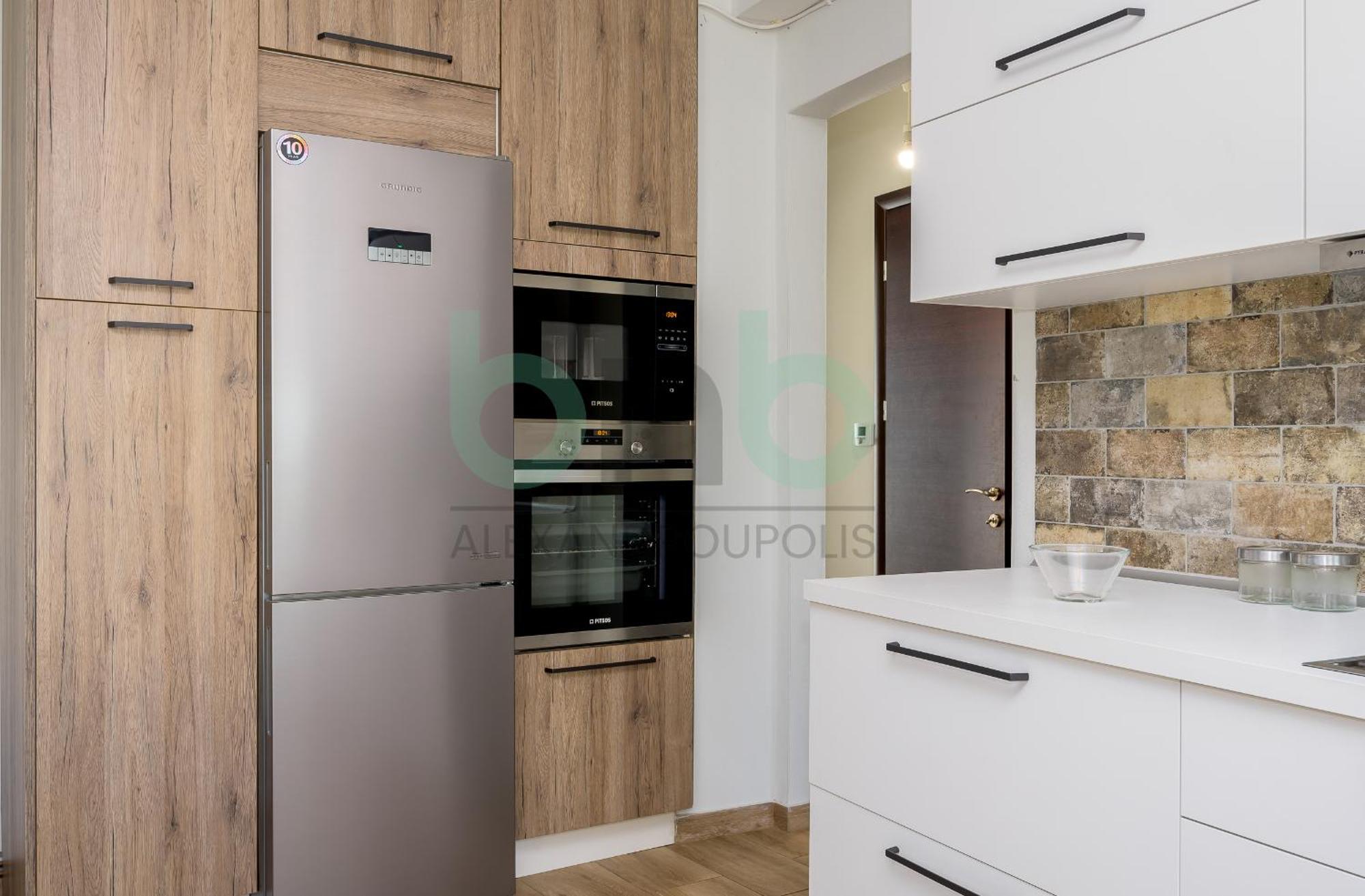 Luxurious Tsimiski 2Nd Floor 亚历山德鲁波利斯 外观 照片